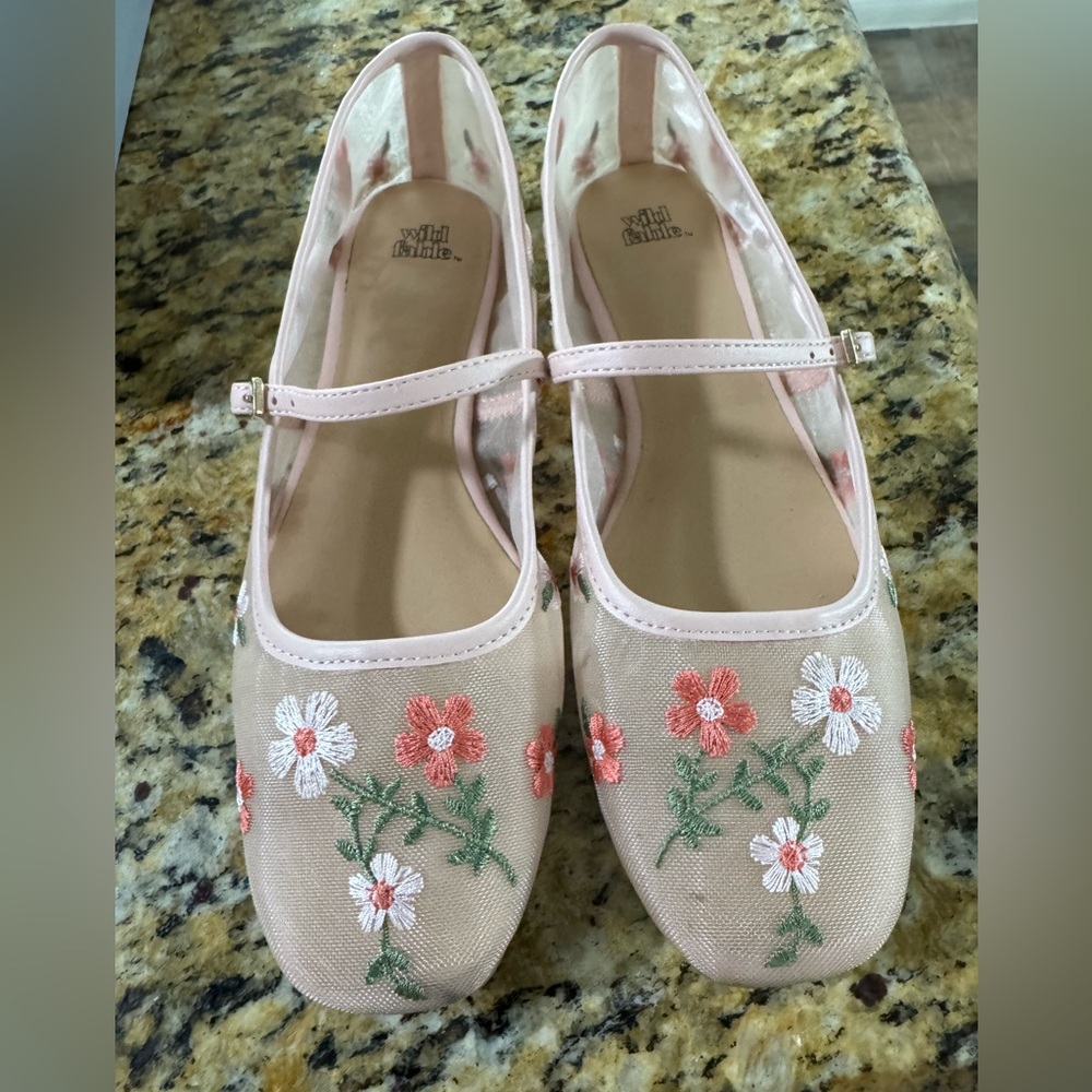 Wild Fable Pink Floral Mary Jane Flats